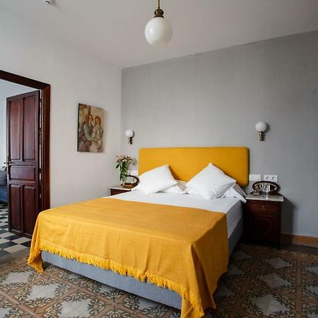 Suites Machado Seville Exterior photo