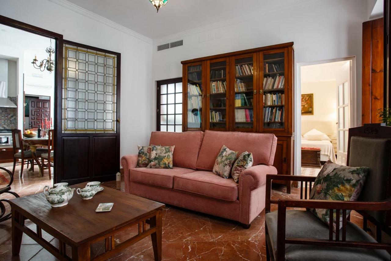 Suites Machado Seville Exterior photo