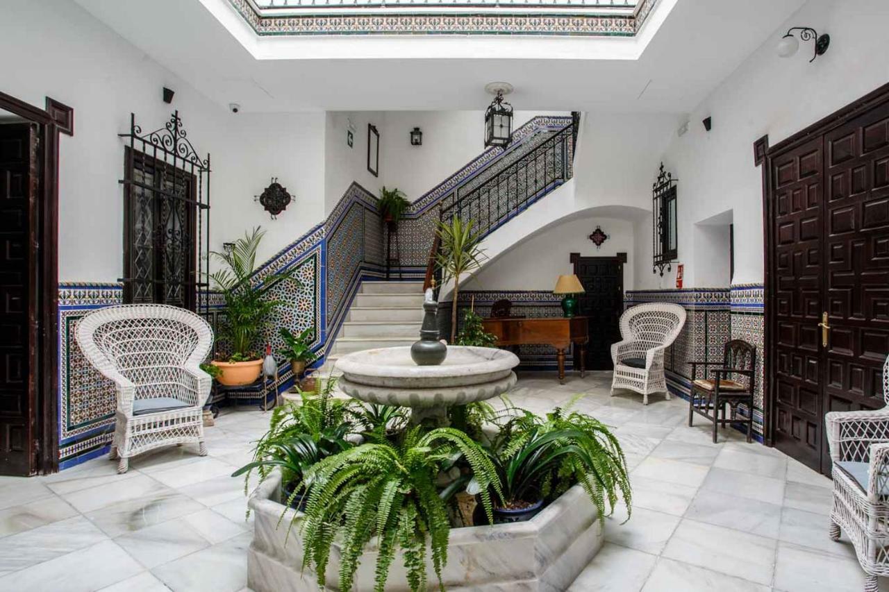 Suites Machado Seville Exterior photo
